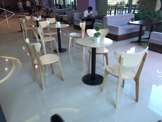 Mẫu bàn ghế quán cafe đẹp, chất lượng hàng đầu tại Hà Nội